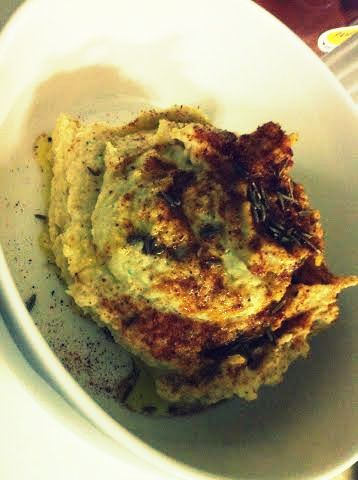 Cena con amigos, hummus y&nbsp;Octavio