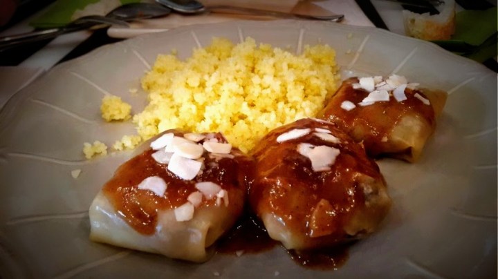 Tortellini de cordero al curry con cous-cous