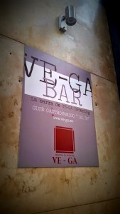 Ve-gá Bar entrada