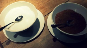 Azúcar blanco y moreno