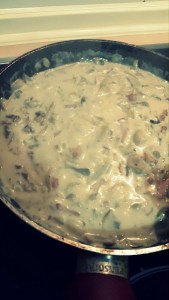 Añadir el agua de cocción reservada