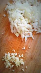 Ajo y cebolla picados