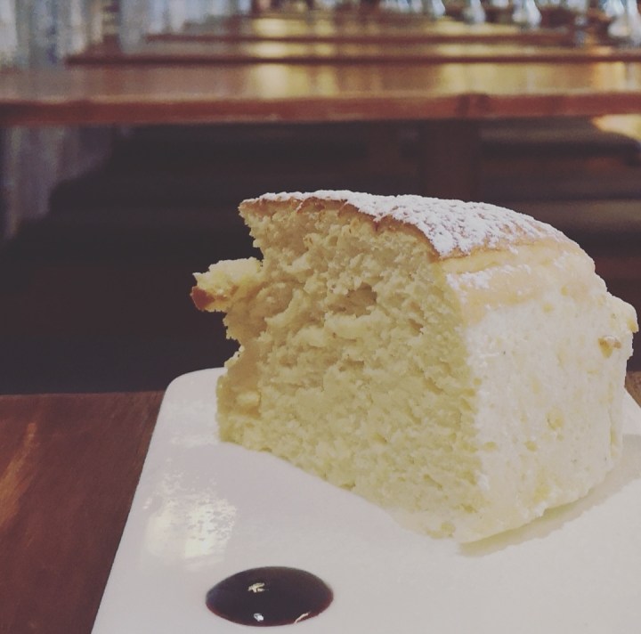 It’s so fluffy, I’m gonna die!! (Agnes en “Gru, mi villano favorito” o yo en Panda&nbsp;Patisserie)