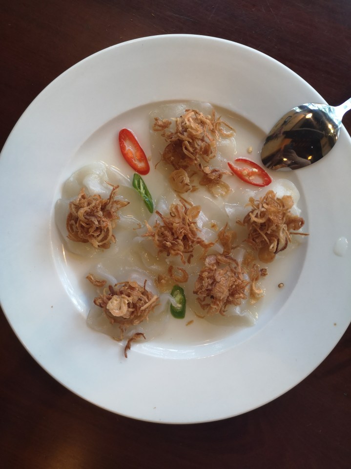 Rosas blancas en Miss Ly