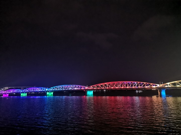 Puente Troung Tien - Hué